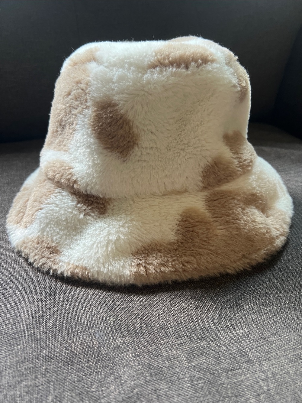 Cow print Faux Fur Bucket Hat